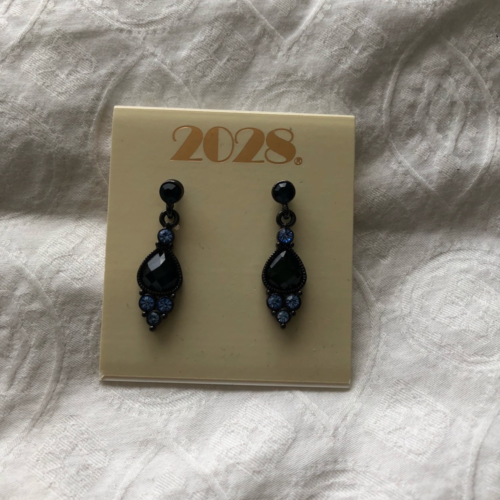 Brand new blue drop earrings